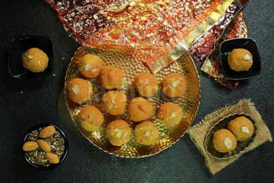 Besan Ladu