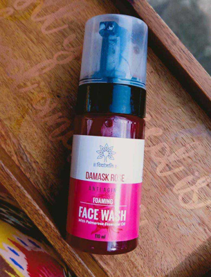 Damask Rose face wash